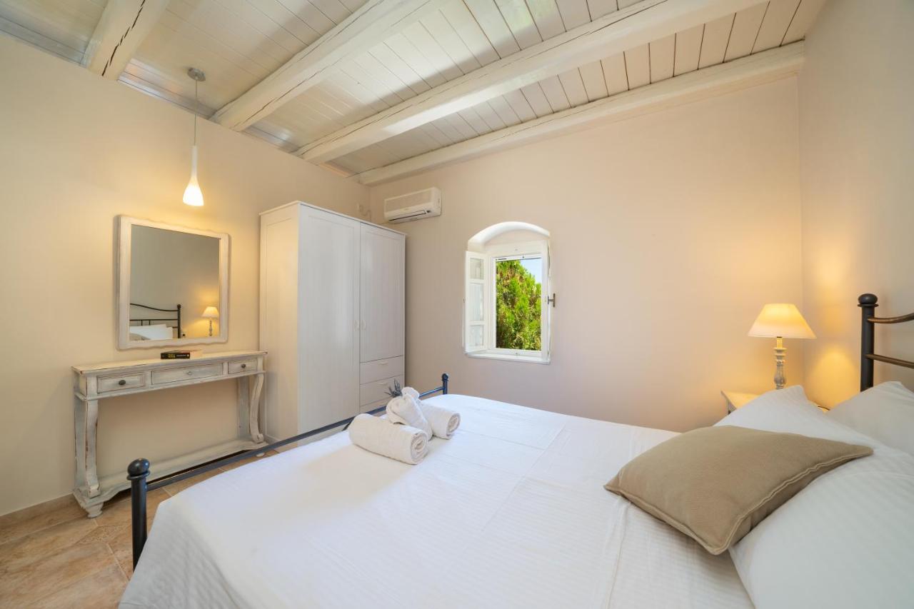 Blue Horizon Cottages Tzamarelata 외부 사진